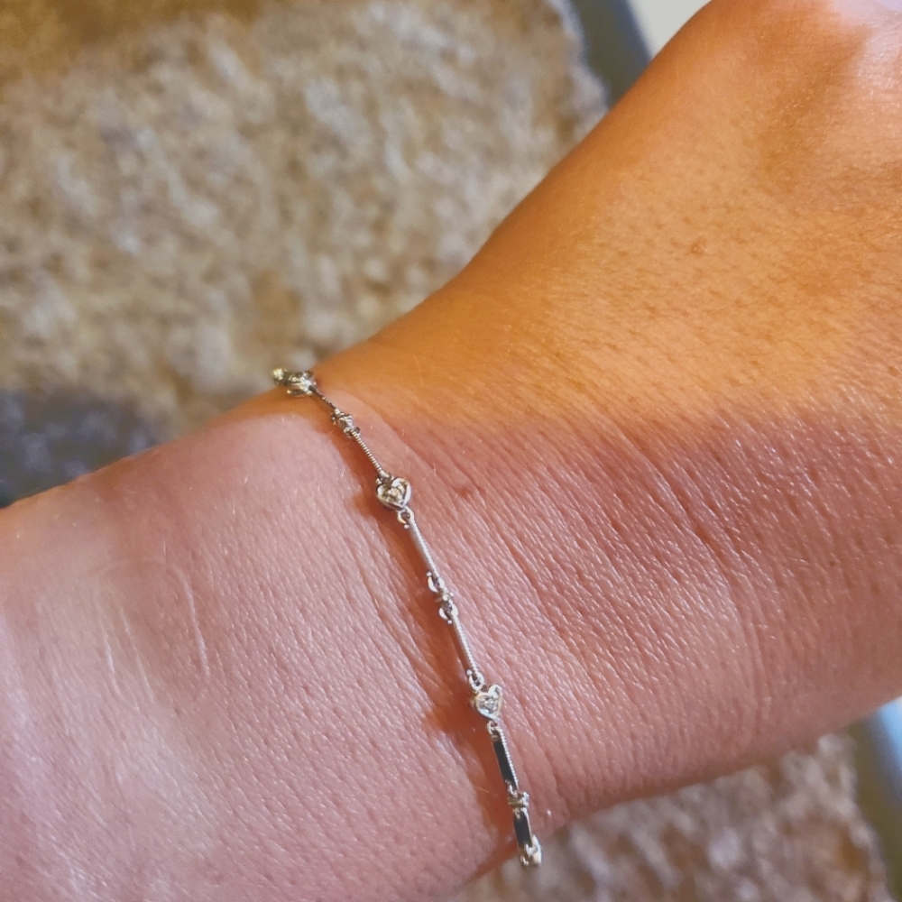 💞 Small diamon tennis bracelet 🥂